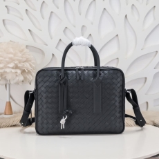 Mens Bottega Veneta Briefcases